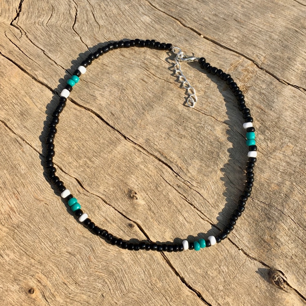 Western Style Cowgirl Beaded Choker Necklace!